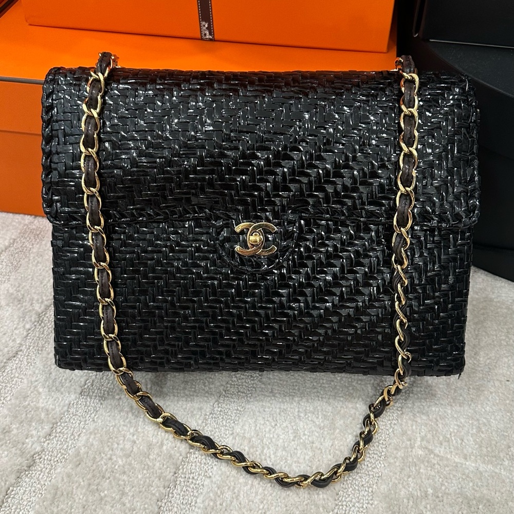 CHANEL Wicker Flap